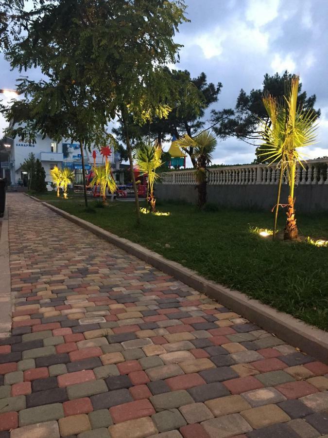 Apartment Near The Sea 1 Kobuleti Εξωτερικό φωτογραφία